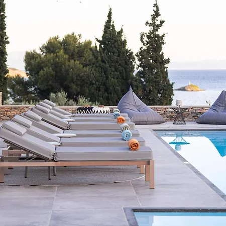 Pelagoon Skiathos * Achladias