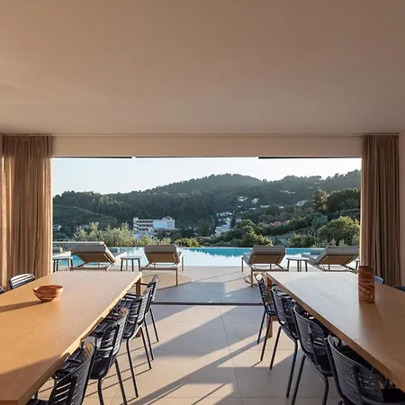 Pelagoon Skiathos * Achladias