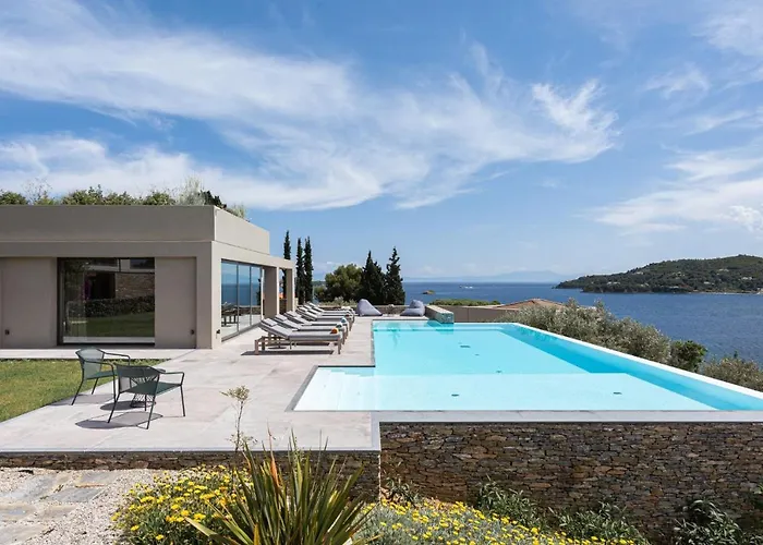 Pelagoon Skiathos * Ahladiész