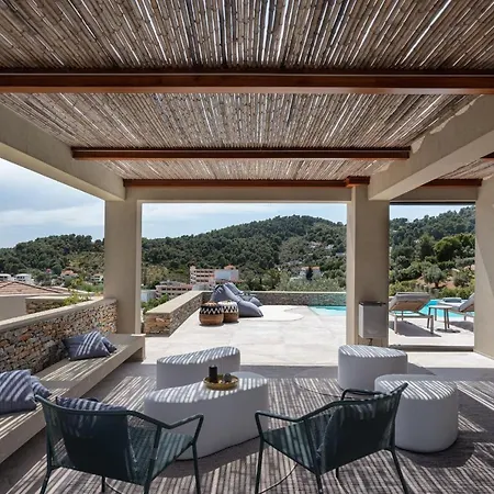 Pelagoon Skiathos * Achladies (Skiathos)