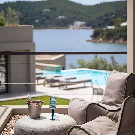 Pelagoon Skiathos * Ахладиес