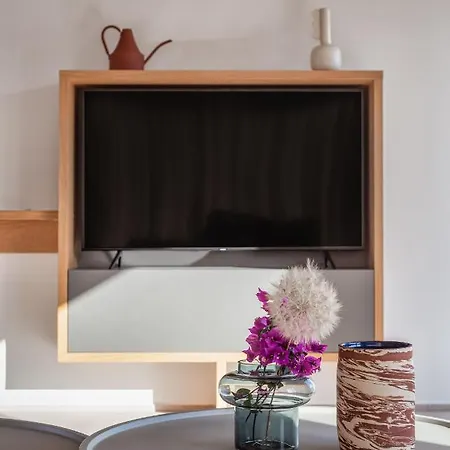 Pelagoon Skiathos Ахладиес