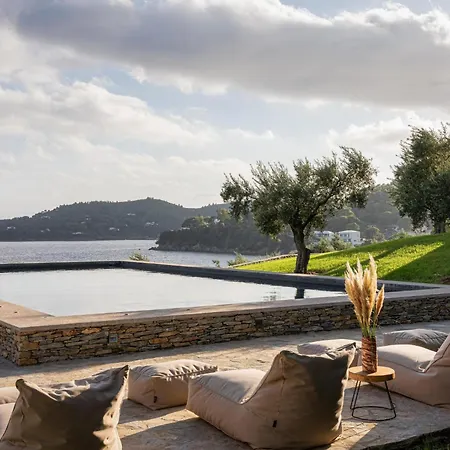 Pelagoon Skiathos Apartment