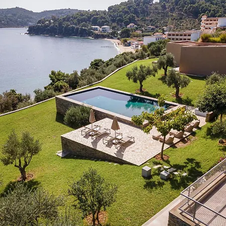 Pelagoon Skiathos * Achladies (Skiathos)